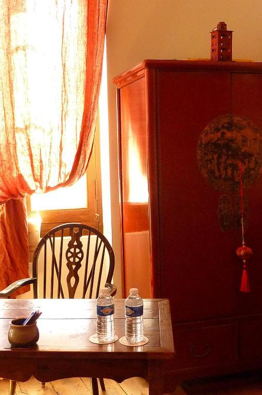 Le Dormeur Du Val Bed and Breakfast Le Mas-dʼAgenais Pokój zdjęcie