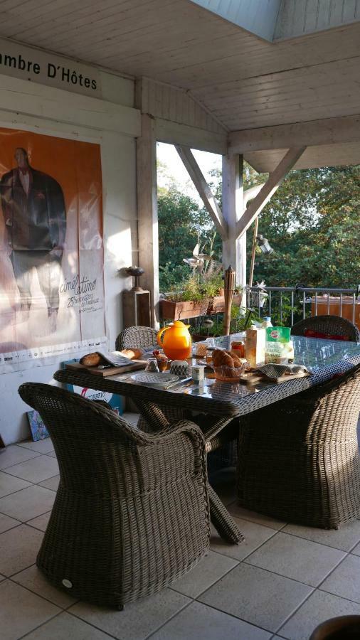 Le Dormeur Du Val Bed and Breakfast Le Mas-dʼAgenais Zewnętrze zdjęcie